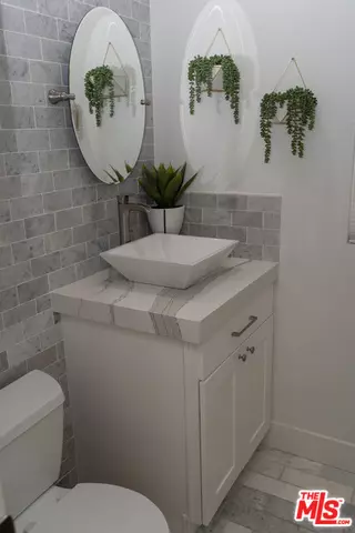 Newport Beach, CA 92660,79 Shearwater Pl