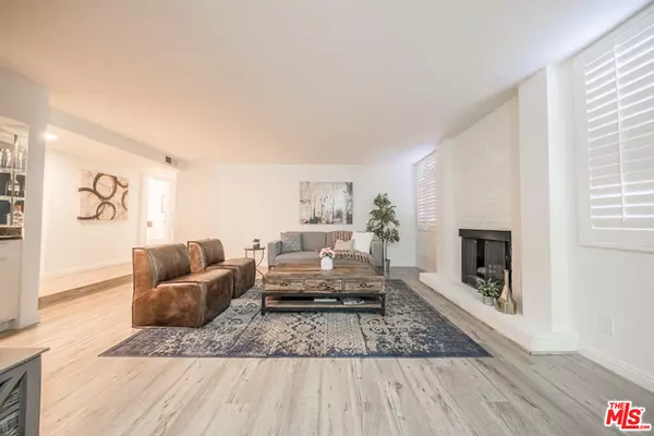 Sherman Oaks, CA 91403,14521 Benefit ST #102