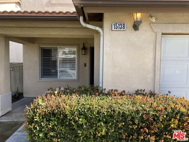 15138 Carey Ranch Ln, Sylmar, CA 91342