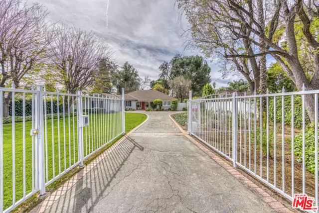 Northridge, CA 91325,17552 Parthenia ST