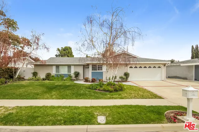 3076 Travis Ave, Simi Valley, CA 93063