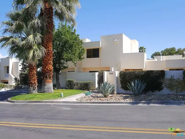 Palm Desert, CA 92260,48978 Desert Flower DR