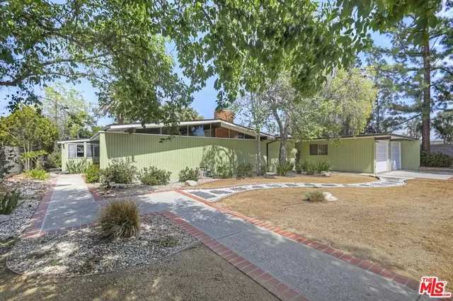 17025 Labrador St, Northridge, CA 91325