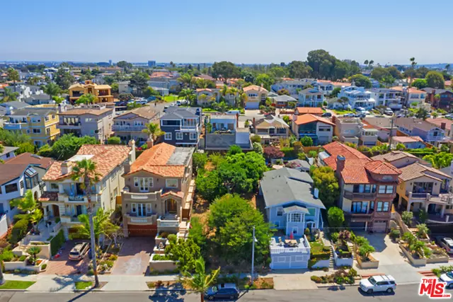 518 S Gertruda Ave, Redondo Beach, CA 90277