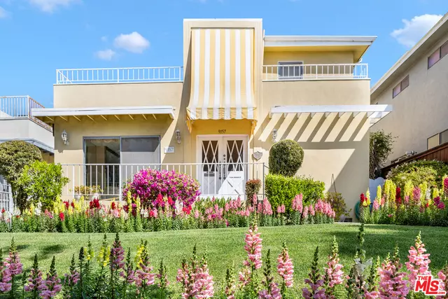 Los Angeles, CA 90035,9157 Airdrome St