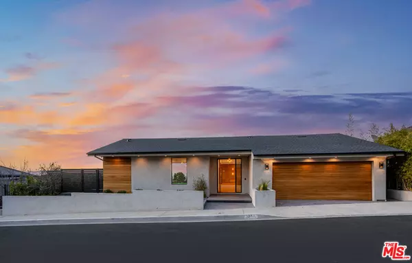 3366 Scadlock Ln, Sherman Oaks, CA 91403