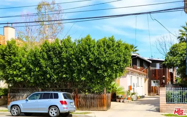 5106 Kester Ave, Sherman Oaks, CA 91403