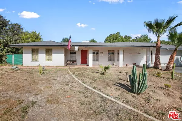 Northridge, CA 91325,8428 Encino Ave