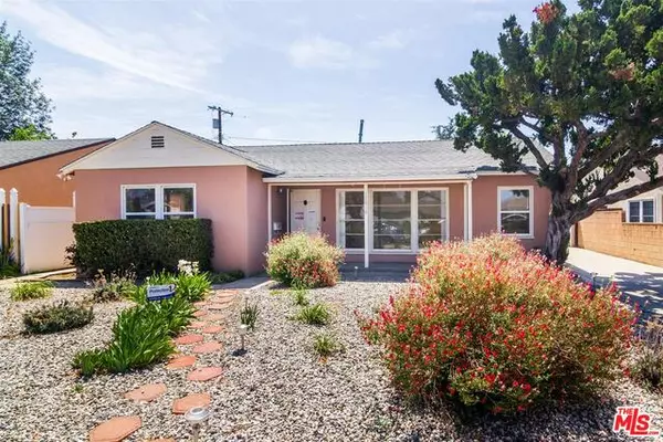 Northridge, CA 91325,17618 Lorne St