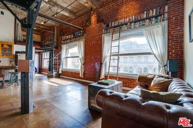 215 W 7Th St #1210, Los Angeles, CA 90014