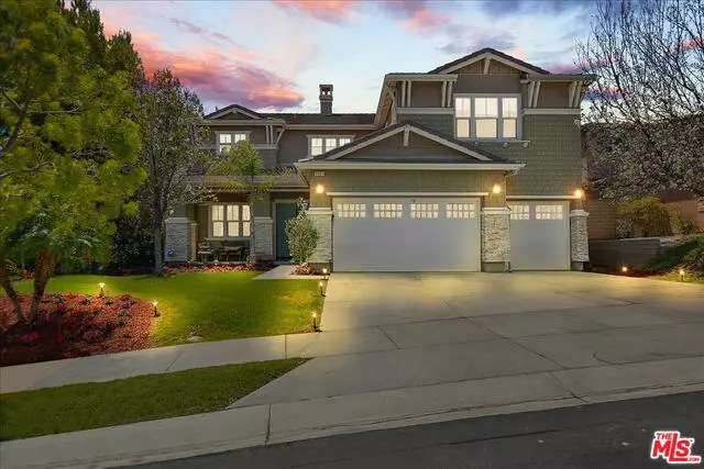 Corona, CA 92883,8803 Soothing Ct