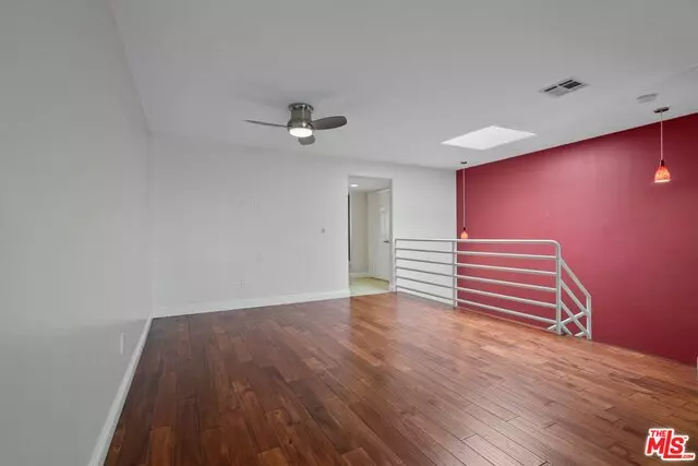 San Pedro, CA 90731,2222 S Mesa St #21