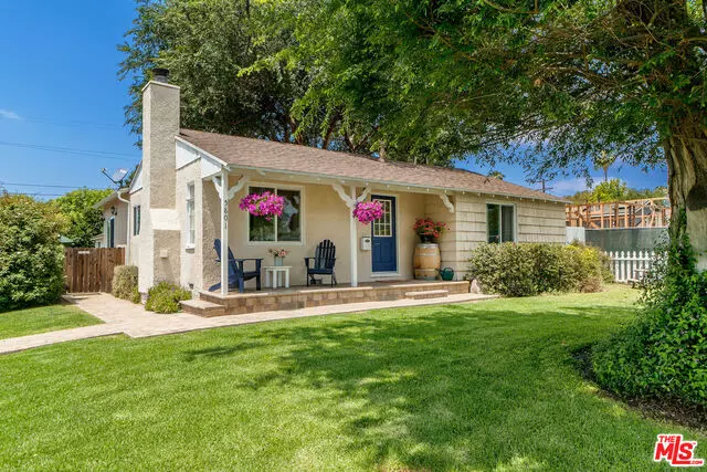 5801 Vesper Ave, Sherman Oaks, CA 91411