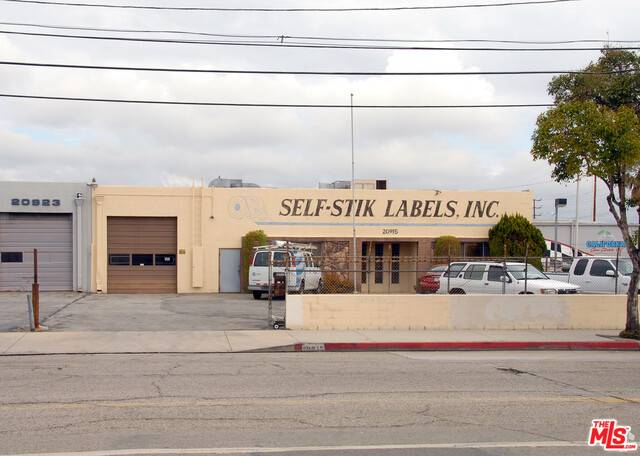 20915 Plummer St, Chatsworth, CA 91311