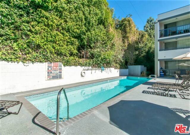 West Hollywood, CA 90069,8535 W West Knoll Dr #212
