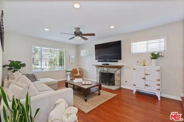 Huntington Beach, CA 92649,17372 Breda Ln