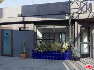 Venice, CA 90291,428 N LINCOLN