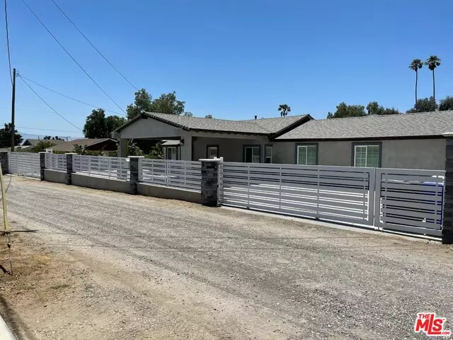 4079 Scholes Ave, Riverside, CA 92509