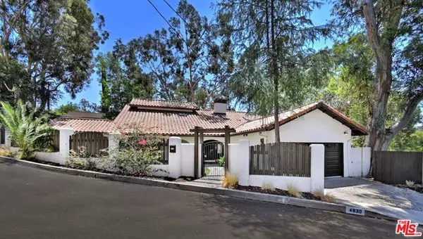 4830 Llano Dr, Woodland Hills, CA 91364