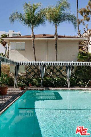 West Hollywood, CA 90069,1219 Sunset Plaza Dr #5