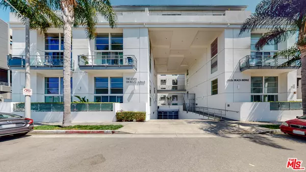 13326 Beach Ave #103, Marina Del Rey, CA 90292