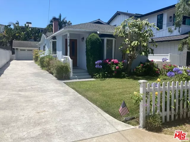 746 29Th St, Manhattan Beach, CA 90266