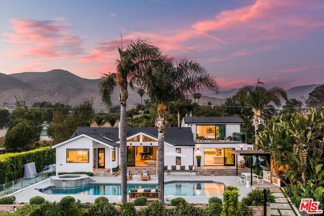 29670 Harvester Rd, Malibu, CA 90265