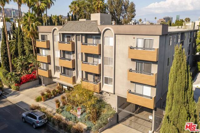 1320 N Sycamore Ave, Los Angeles, CA 90028