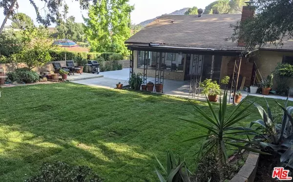 6629 Elmhurst Dr, Tujunga, CA 91042