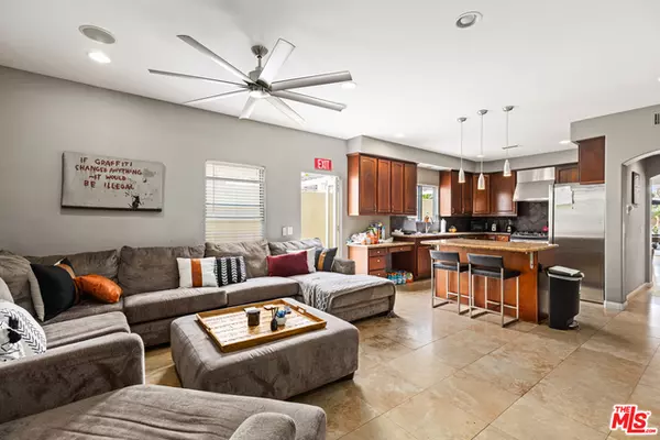 Huntington Beach, CA 92648,2015 California St