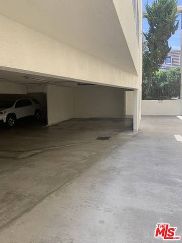 Playa Del Rey, CA 90293,8148 Redlands St #104