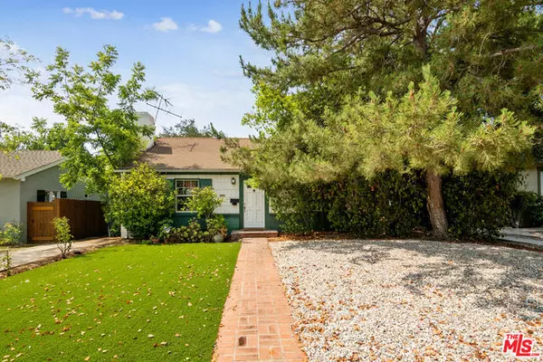 Pasadena, CA 91104,2174 E Dudley St