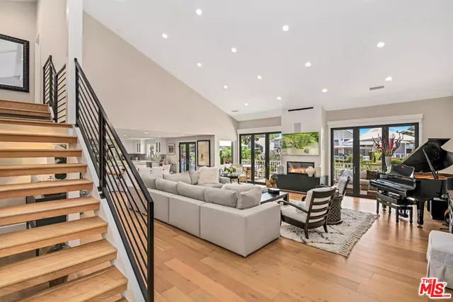 Westlake Village, CA 91361,1306 Bluesail CIR