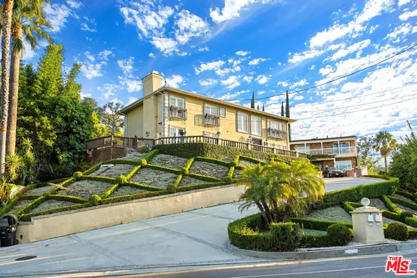 14558 Valley Vista Blvd, Sherman Oaks, CA 91403