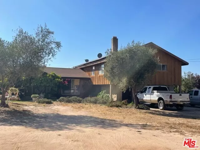 Nipomo, CA 93444,990 Calle Fresa