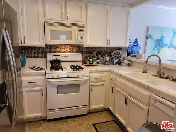 San Pedro, CA 90732,1318 W Park Western Dr #169