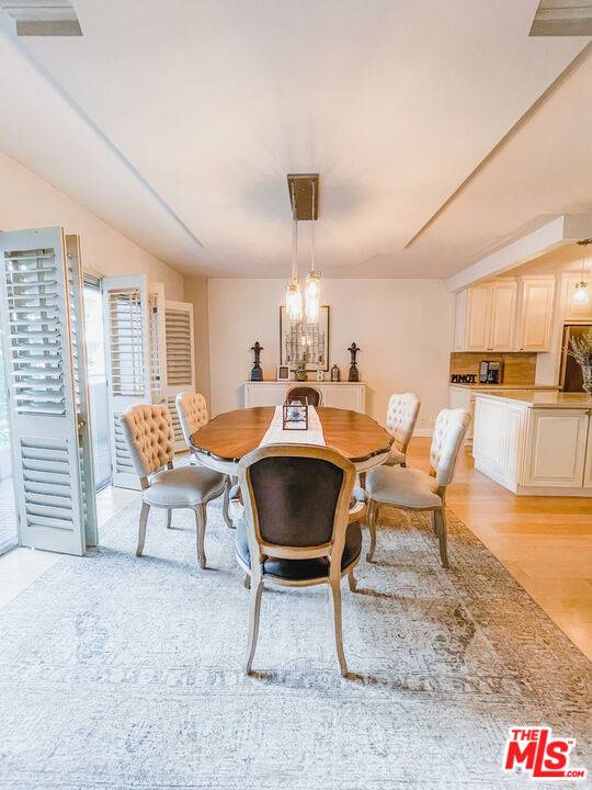 West Hollywood, CA 90069,1131 Alta Loma Rd #310