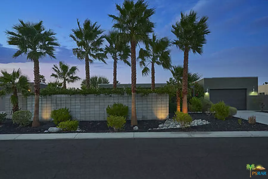 1096 Lucent Ct, Palm Springs, CA 92262