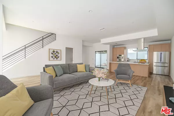 3961 Tilden AVE #3, Los Angeles, CA 90232