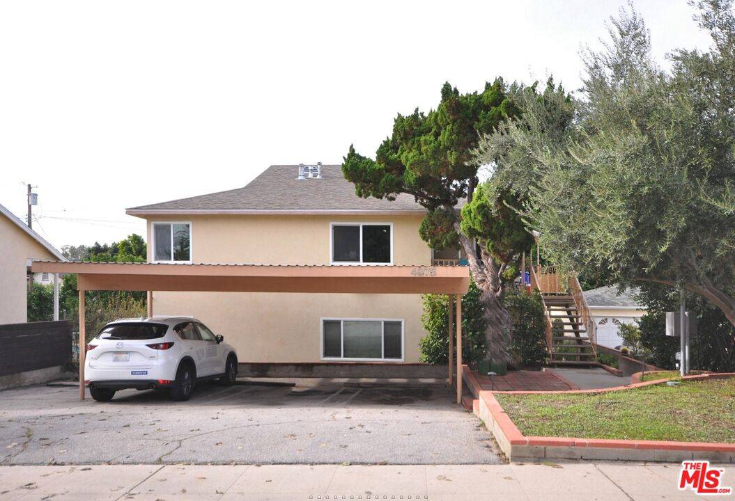 4975 Clybourn Ave, North Hollywood, CA 91601