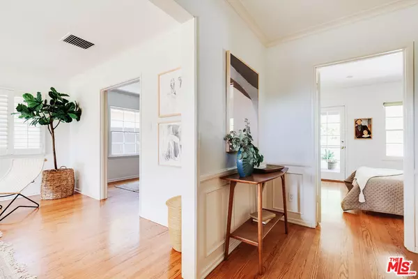 Pasadena, CA 91105,1387 Cheviotdale Dr