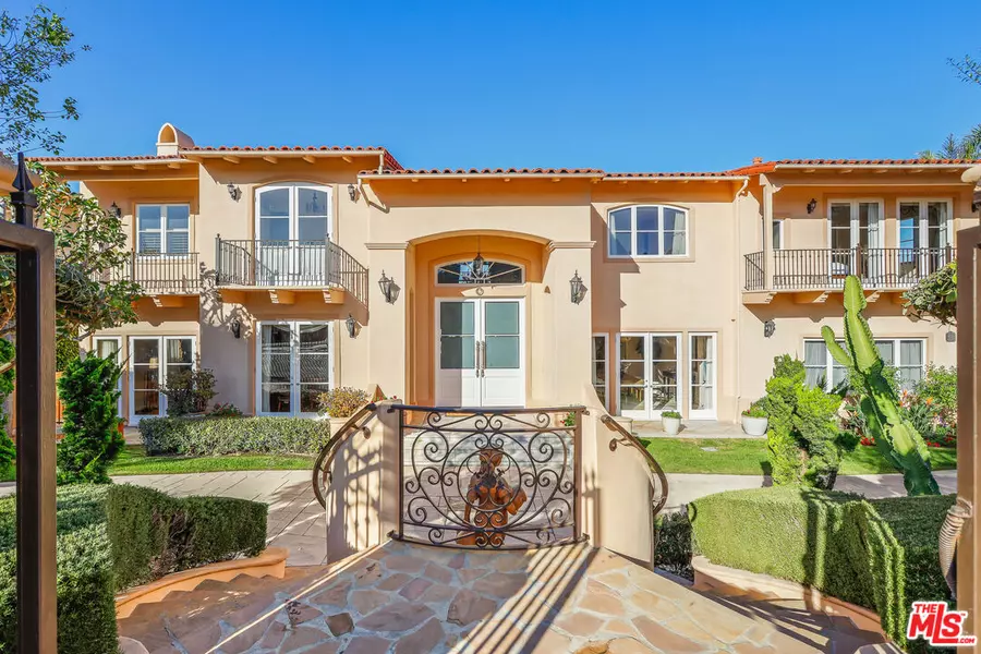 1549 Via Lopez, Palos Verdes Estates, CA 90274