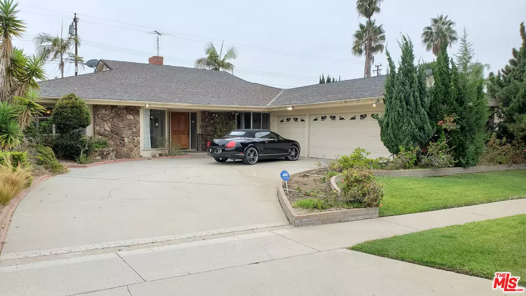 5550 W 62Nd St, Ladera Heights, CA 90056