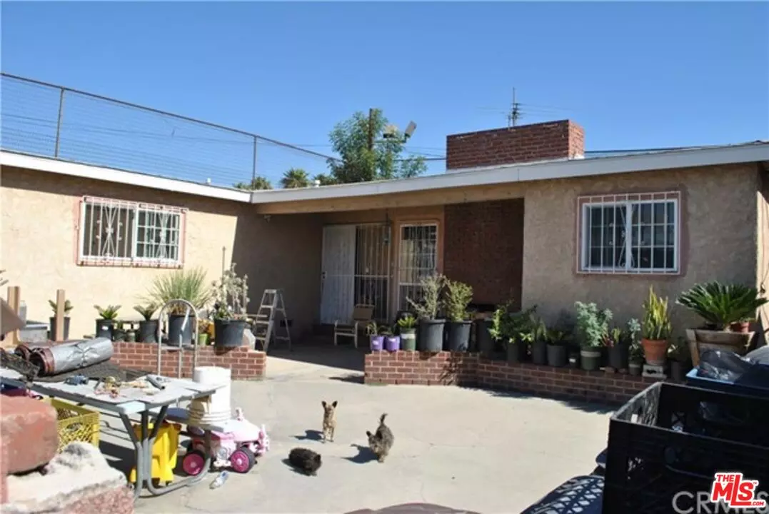 Compton, CA 90221,1800 N Santa Fe Ave