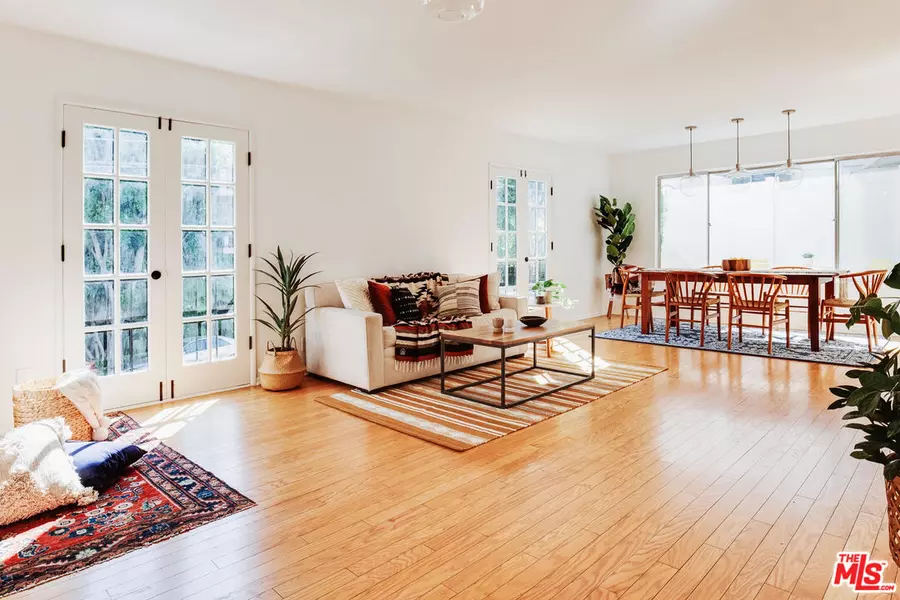 9015 Cynthia St #1, West Hollywood, CA 90069