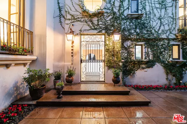 1636 Queens Rd, Los Angeles, CA 90069