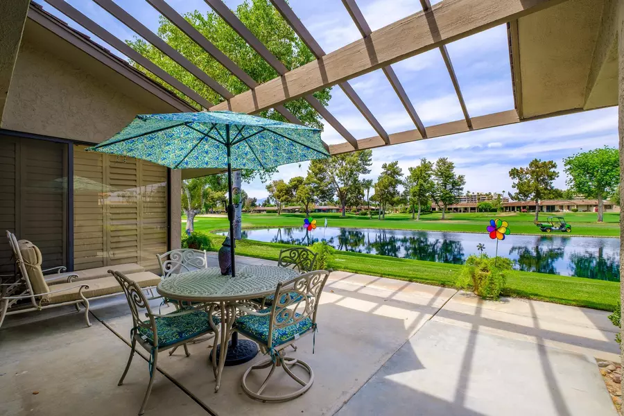 30 Columbia DR, Rancho Mirage, CA 92270