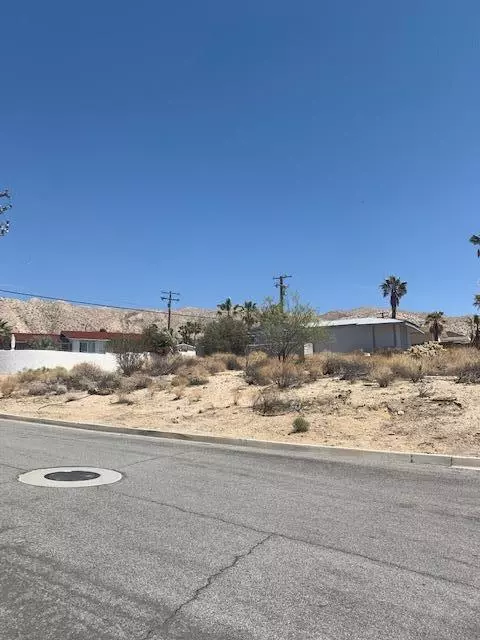 Desert Hot Springs, CA 92240,0 Valparaiso