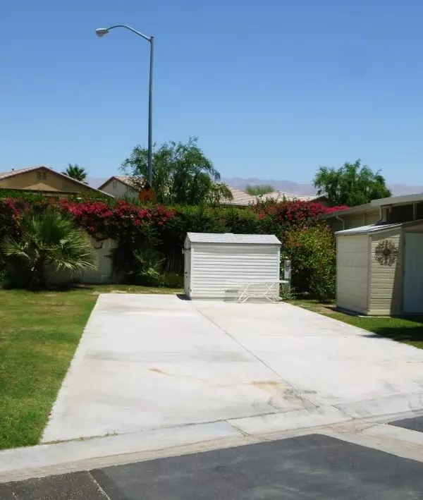 Indio, CA 92203,84136 Avenue 44, #611 #611