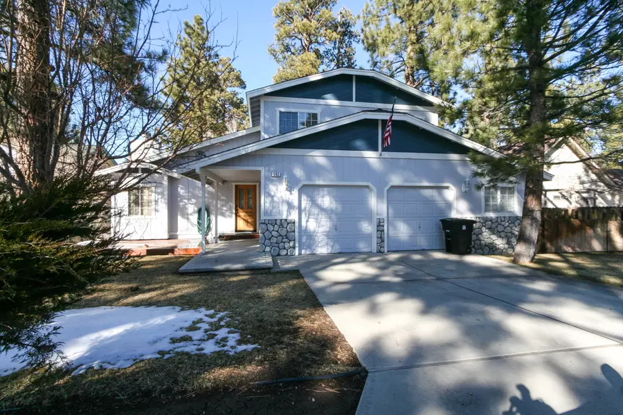 543 E Fairway BLVD, Big Bear City, CA 92314